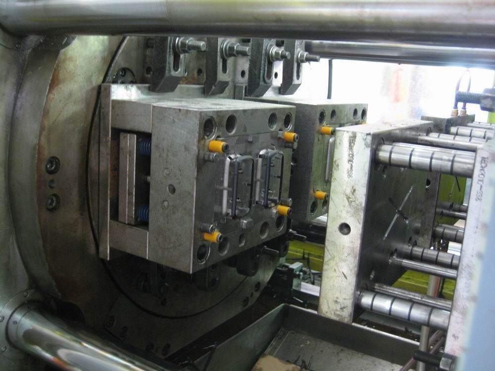 TPE P20 / H13 Two Shot Mold